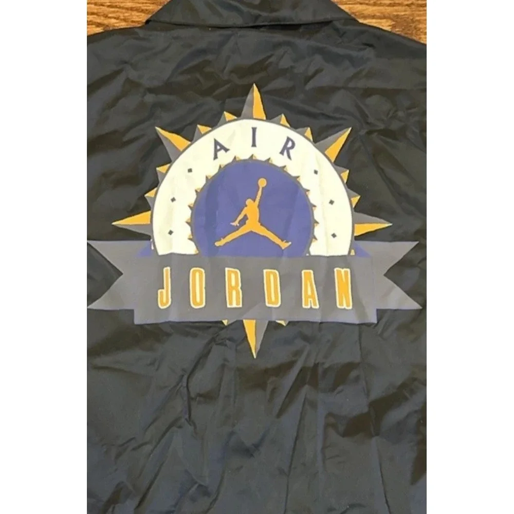 Nike Air Jordan Flight MVP Men's Size Medium Full Zip Black Jacket FD7423-010 - Picture 6 of 8